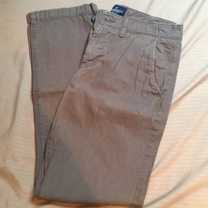 American Eagle Khakis 32/34